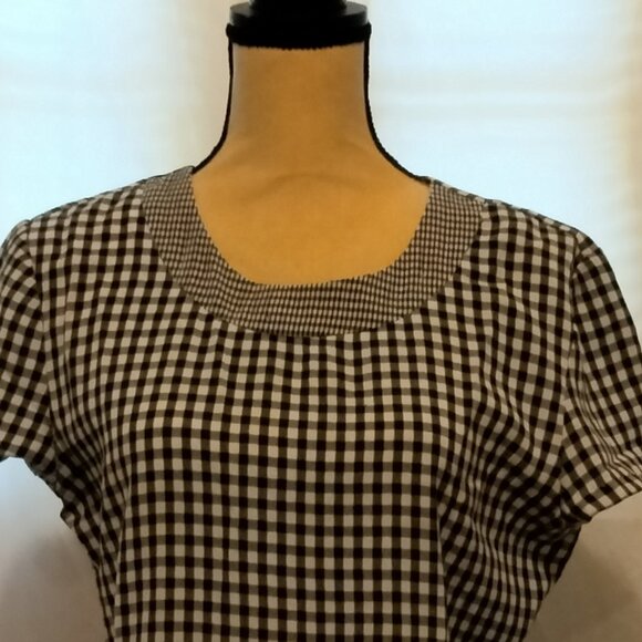 Black Gingham Dress - Picture 3 of 10